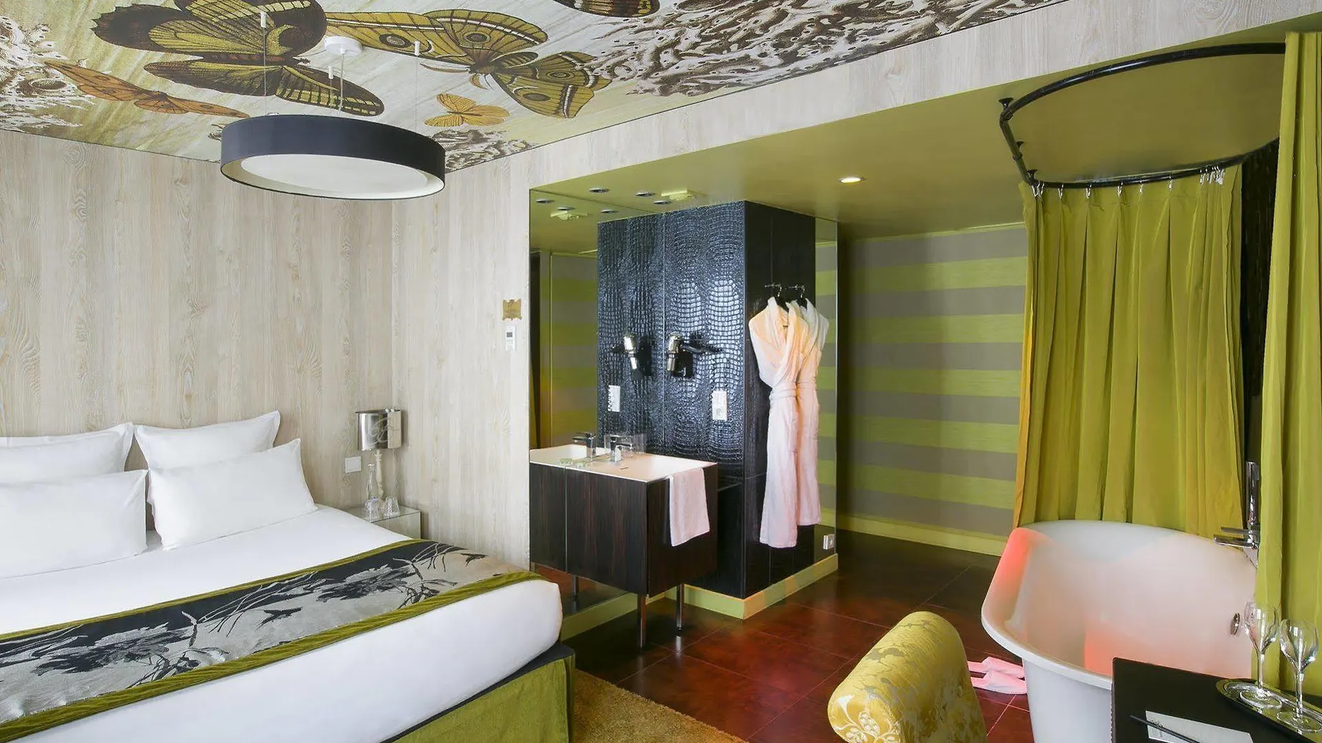****  Hotel Le Bellechasse Saint-Germain Paris France
